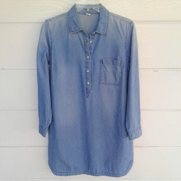 Old Navy Dresses & Skirts - Old Navy Women's Blue Chambray Shirt Dress Long Sleeves Small